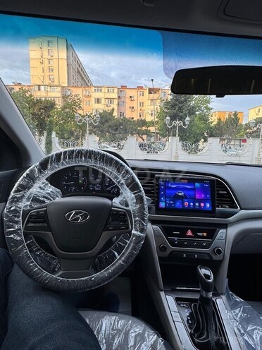 Hyundai Elantra 2016, 159,325 km - 2.0 l - Bakı