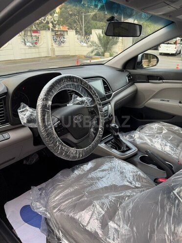 Hyundai Elantra 2016, 159,325 km - 2.0 l - Bakı