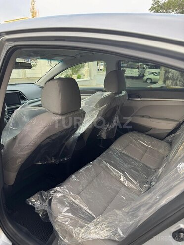 Hyundai Elantra 2016, 159,325 km - 2.0 l - Bakı
