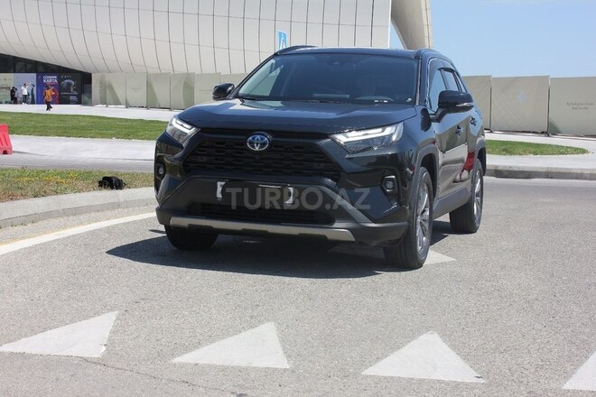 Toyota RAV4 2024, 37,000 km - 2.5 l - Bakı