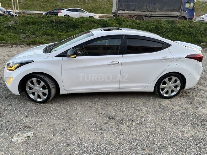 Hyundai Elantra 2011, 268,500 km - 1.8 l - Bakı