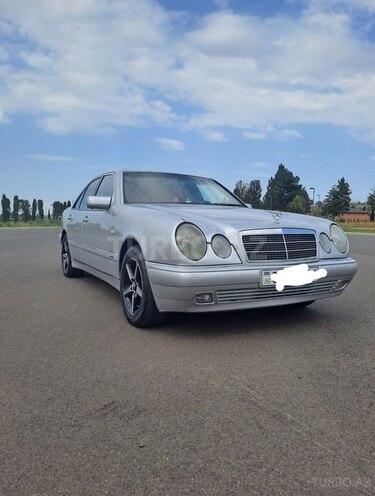 Mercedes E 230 1997, 367,000 km - 2.3 l - Gəncə