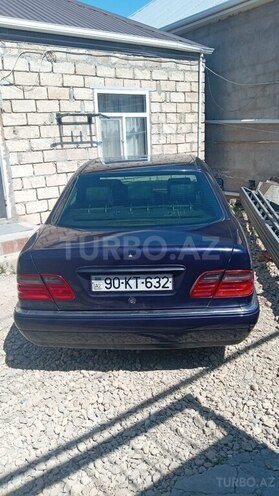 Mercedes E 240 1999, 546,000 km - 2.4 l - Bakı