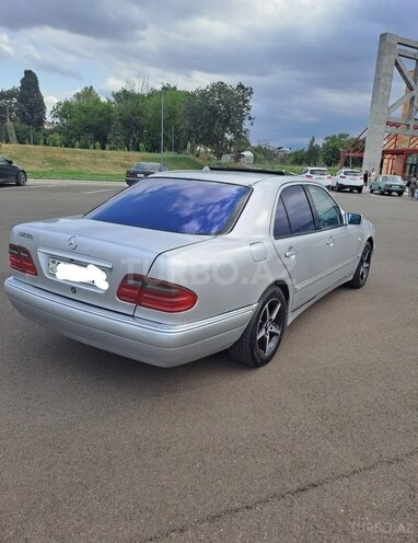 Mercedes E 230 1997, 367,000 km - 2.3 l - Gəncə