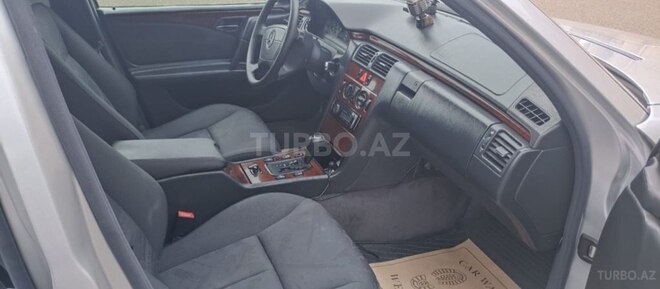Mercedes E 230 1997, 367,000 km - 2.3 l - Gəncə