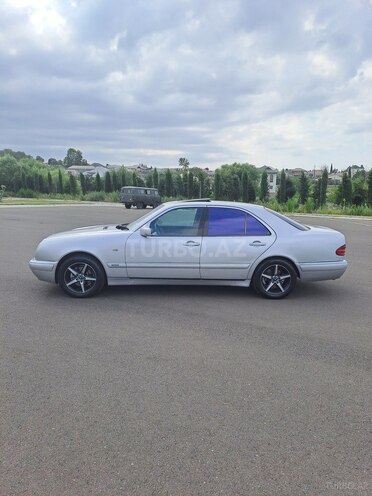 Mercedes E 230 1997, 367,000 km - 2.3 l - Gəncə