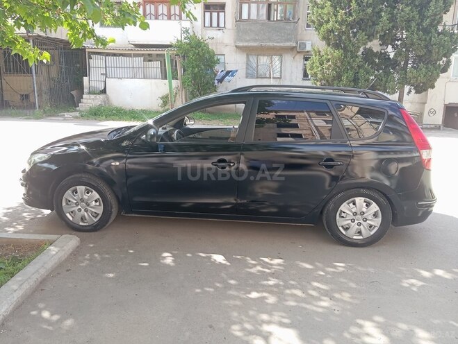 Hyundai i30 2009, 360,000 km - 1.4 l - Gəncə