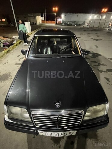 Mercedes E 220 1995, 430,000 km - 2.2 l - Bakı