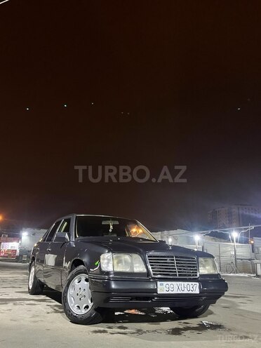 Mercedes E 220 1995, 430,000 km - 2.2 l - Bakı