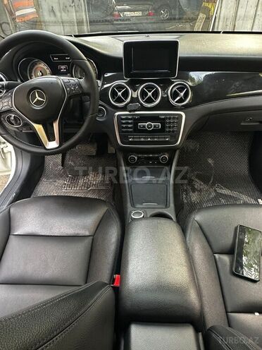 Mercedes CLA 250 4MATIC 2014, 248,000 km - 2.0 l - Bakı