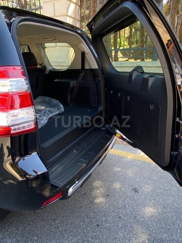 Toyota Land Cruiser Prado 2013, 24,000 km - 2.7 l - Bakı