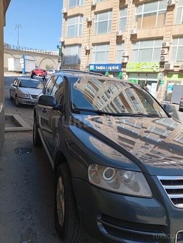 Volkswagen Touareg 2007, 250,000 km - 2.5 л - Bakı
