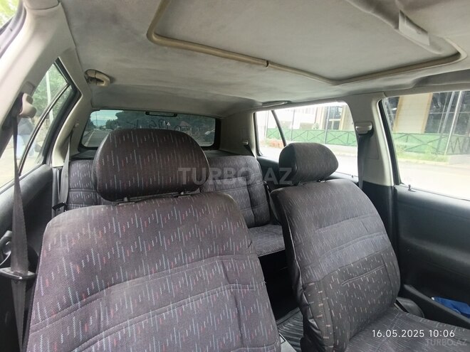 Volkswagen Golf 1993, 390,235 km - 1.9 l - Balakən