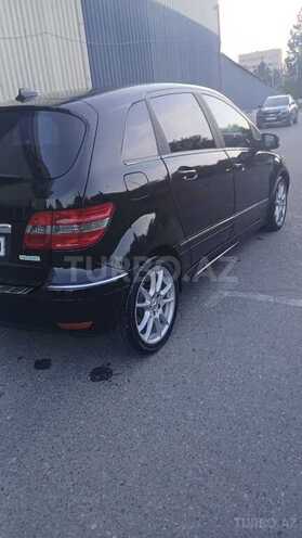 Mercedes B 200 2009, 195,000 km - 1.7 л - Bakı