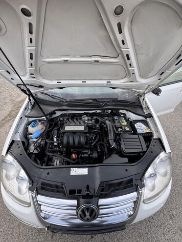 Volkswagen Jetta 2009, 227,241 km - 1.6 л - Sumqayıt