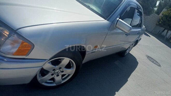 Mercedes C 180 1995, 313,000 km - 1.8 l - Bakı