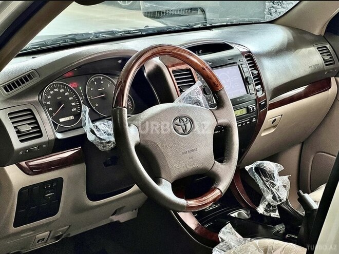 Toyota Land Cruiser Prado 2009, 296,234 km - 2.7 л - Bakı