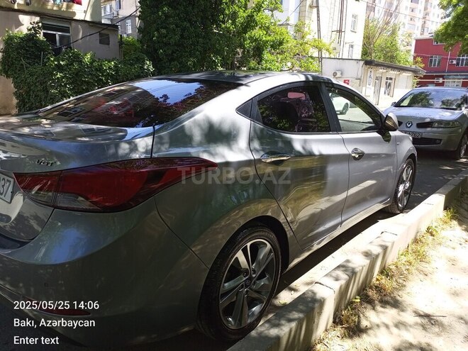 Hyundai Avante 2015, 260,000 km - 1.6 л - Bakı