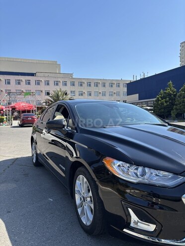 Ford Fusion (North America) 2019, 127,000 km - 2.0 l - Bakı
