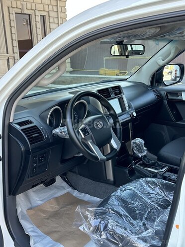 Toyota Land Cruiser Prado 2012, 159,400 km - 2.7 l - Bakı