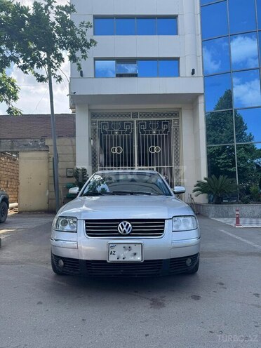 Volkswagen Passat 2002, 377,000 km - 1.8 l - Gəncə