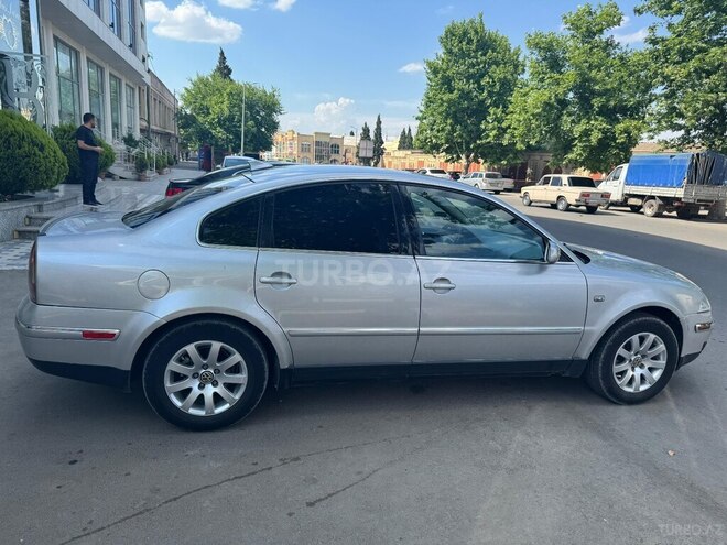 Volkswagen Passat 2002, 377,000 km - 1.8 l - Gəncə