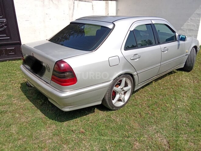 Mercedes C 240 1998, 232,190 km - 2.4 л - Saatlı