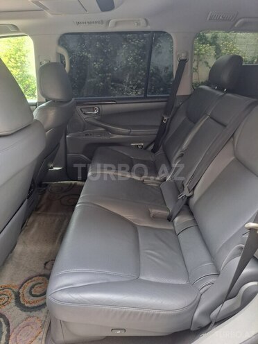 Lexus LX 570-9