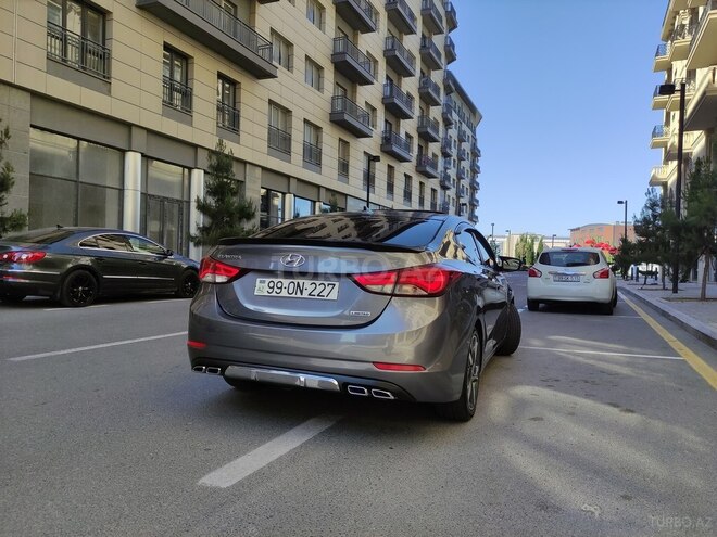 Hyundai Elantra 2015, 89,000 km - 1.8 л - Bakı