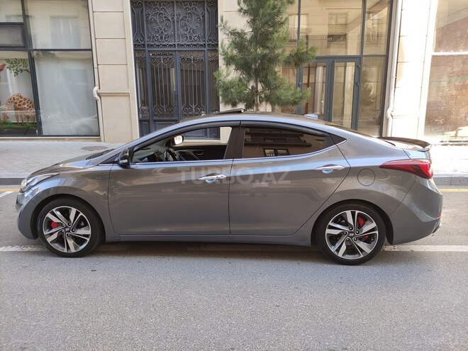 Hyundai Elantra 2015, 89,000 km - 1.8 л - Bakı