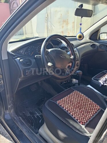 Ford Focus 2004, 205,000 km - 1.6 l - Bakı
