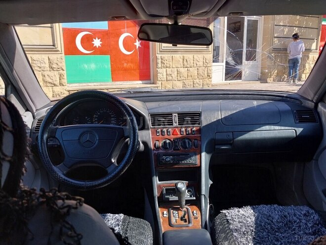 Mercedes C 200 1998, 521,147 km - 2.0 л - Bakı