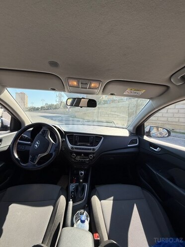 Hyundai Accent 2019, 85,000 km - 1.6 l - Bakı