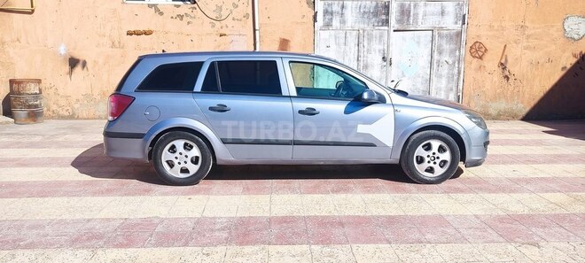 Opel Astra 2005, 263,000 km - 1.3 л - Bakı