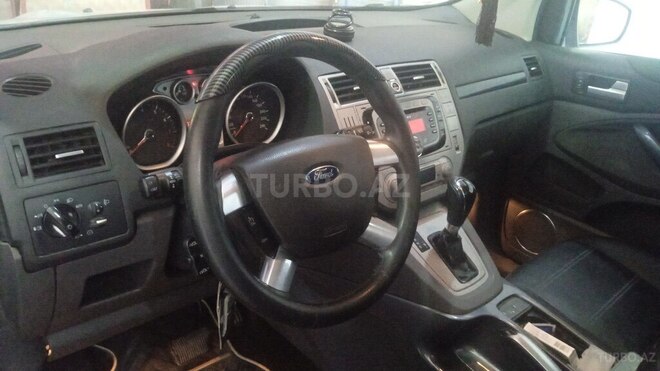 Ford Kuga 2011, 217,000 km - 2.5 l - Gəncə