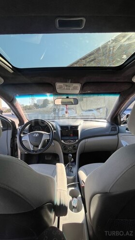 Hyundai Accent 2015, 211,000 km - 1.6 l - Bakı