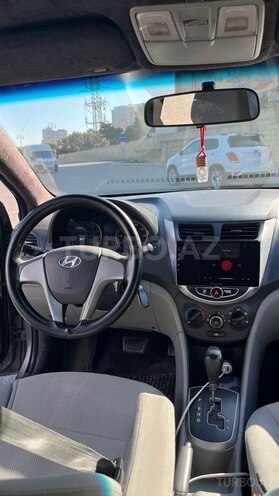 Hyundai Accent 2015, 211,000 km - 1.6 l - Bakı