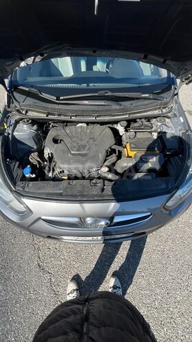 Hyundai Accent 2015, 211,000 km - 1.6 l - Bakı
