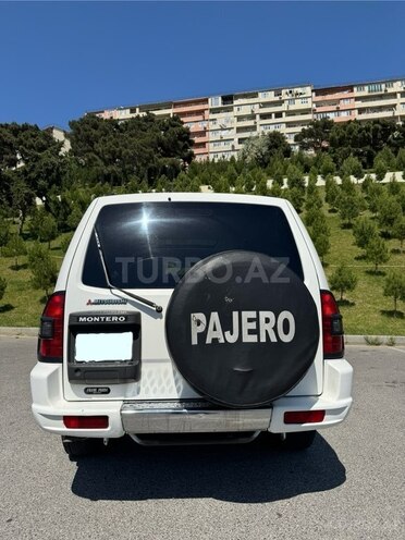 Mitsubishi Pajero 2001, 317,000 km - 3.5 l - Bakı