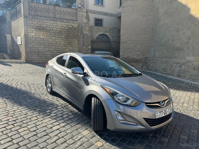 Hyundai Elantra 2015, 220,000 km - 1.8 l - Bakı
