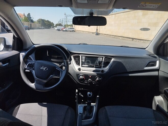 Hyundai Accent 2021, 88,669 km - 1.6 l - Bakı