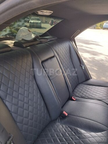 Mercedes E 270 2001, 500,678 km - 2.7 l - Bakı