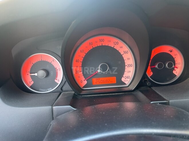 Kia  2008, 250,682 km - 1.6 l - Bakı