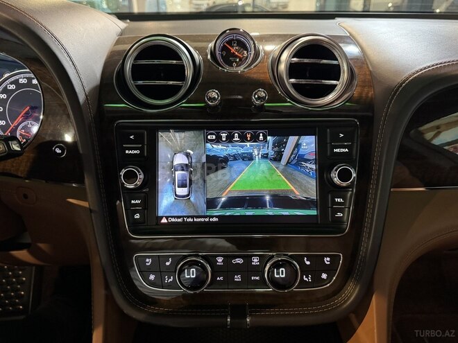 Bentley Bentayga 2016, 71,000 km - 6.0 л - Bakı