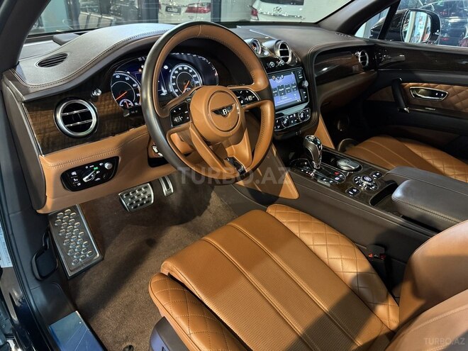 Bentley Bentayga 2016, 71,000 km - 6.0 л - Bakı