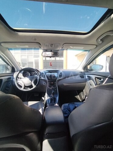 Hyundai Elantra 2015, 141,622 km - 1.8 l - Bakı