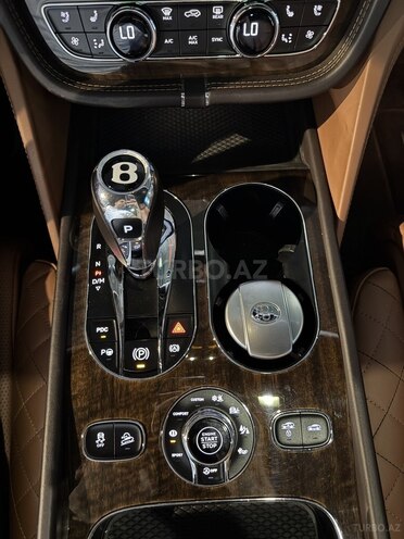 Bentley Bentayga 2016, 71,000 km - 6.0 л - Bakı