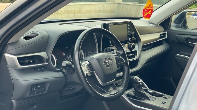 Toyota Highlander 2021, 83,000 km - 2.5 l - Bərdə