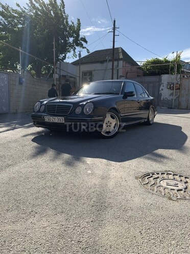 Mercedes E 320 2000, 396,000 km - 3.2 l - Bakı