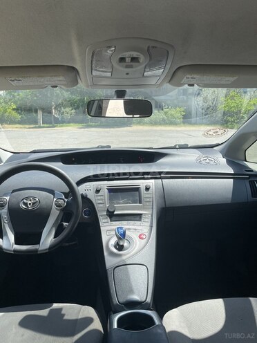Toyota Prius 2014, 267,000 km - 1.8 l - Bakı